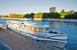 До 80 персон